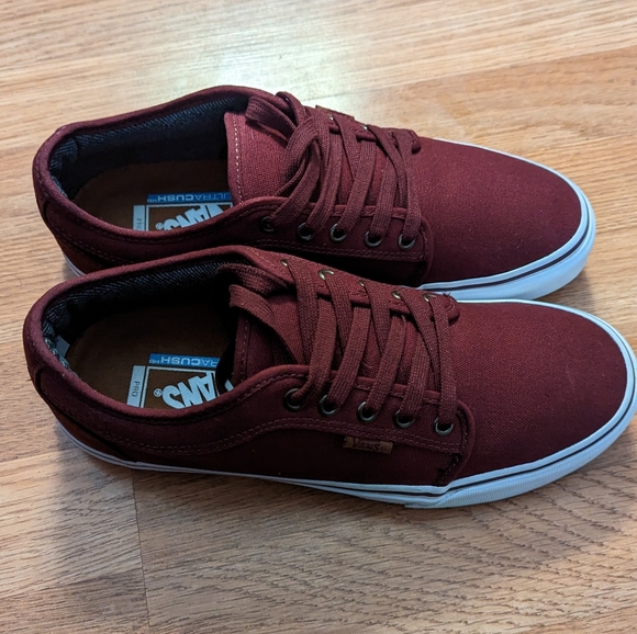 Vans, Shoes for Men, Size 9.5 - Picture 2 of 9